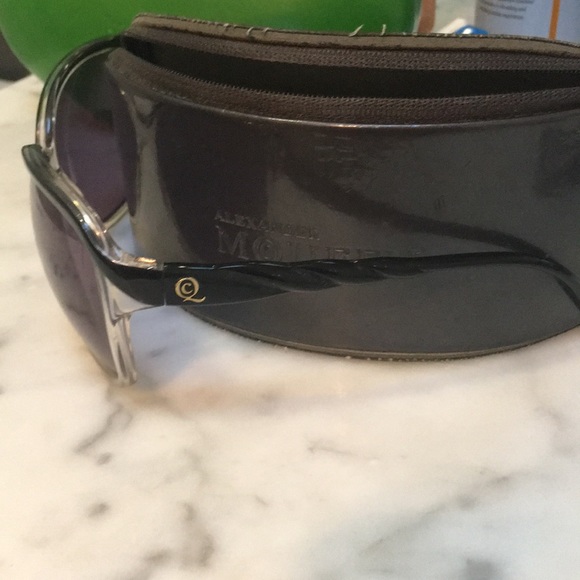 Alexander McQueen Sunglasses - Picture 3 of 3